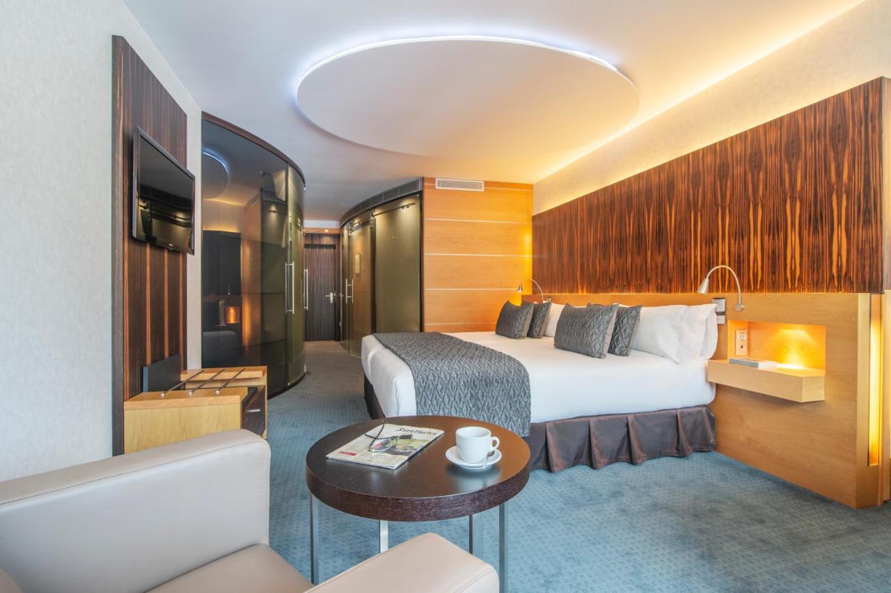 Hotel Starc By Pierre & Vacances Premium アンドラ・ラ・ベリャ エクステリア 写真